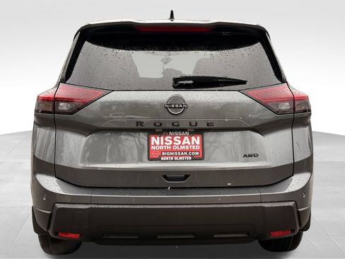 New 2026 Nissan Rogue SV AWD/4WD image 10