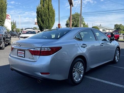 Used 2013 Lexus ES 350 w/ Premium Pkg FWD image 5