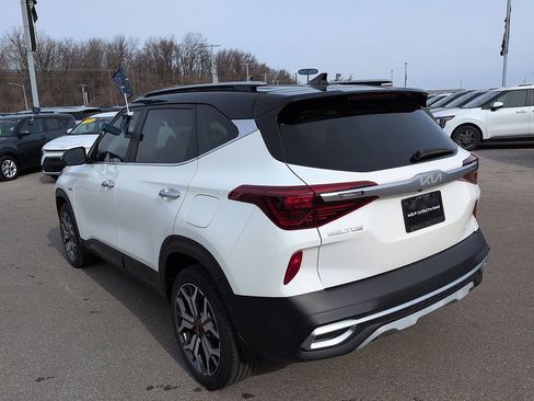 Used 2023 Kia Seltos SX image 5