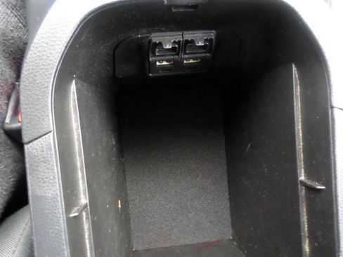 Used 2019 Toyota RAV4 XLE image 32