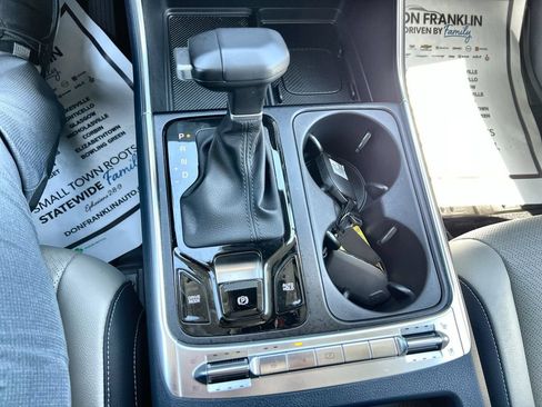Certified 2026 Kia Carnival SX Prestige FWD image 20