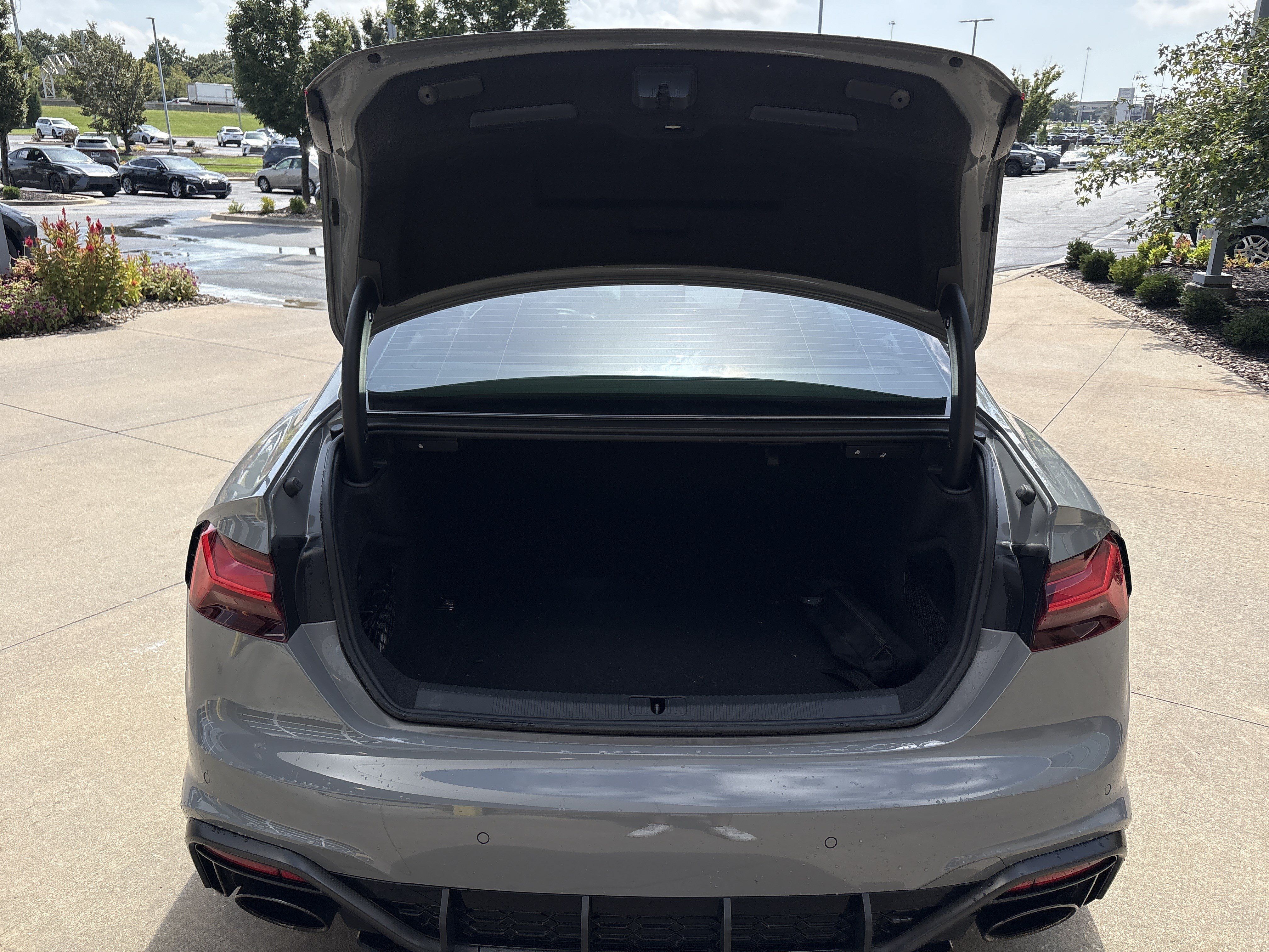 Used 2022 Audi RS 5 AWD/4WD image 32