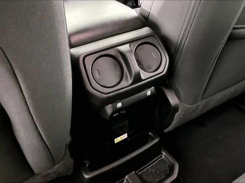 Used 2023 Jeep Wrangler Unlimited w/ Sun & Screen Package AWD/4WD image 9