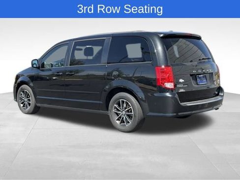 Used 2016 Dodge Grand Caravan R/T FWD image 4