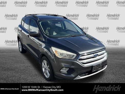 Used 2018 Ford Escape SEL AWD/4WD image 1