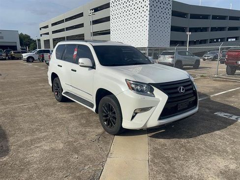 Used 2014 Lexus GX 460 w/ Premium Package AWD/4WD image 2
