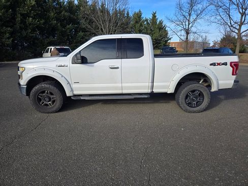 Used 2016 Ford F150 XLT w/ Equipment Group 302A Luxury AWD/4WD image 4
