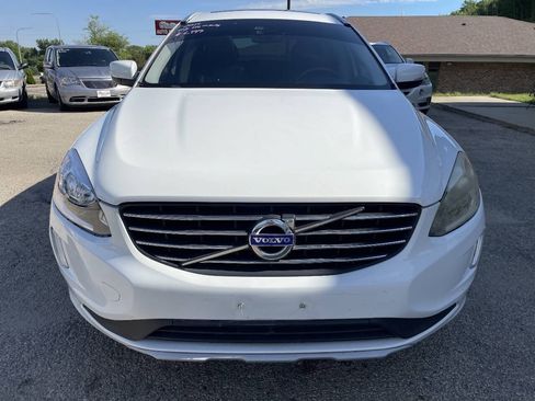 Used 2017 Volvo XC60 T5 Inscription FWD image 3