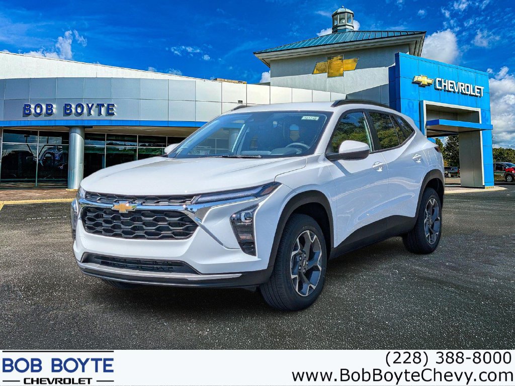 New 2026 Chevrolet Trax LT w/ LT Convenience Package FWD image 1