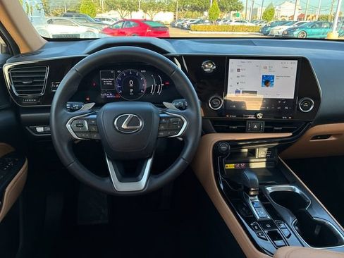 Used 2024 Lexus NX 350 AWD image 14