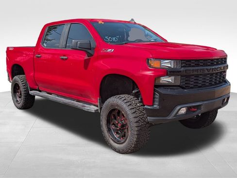 Used 2019 Chevrolet Silverado 1500 Custom Trail Boss w/ Custom Convenience Package AWD/4WD image 9