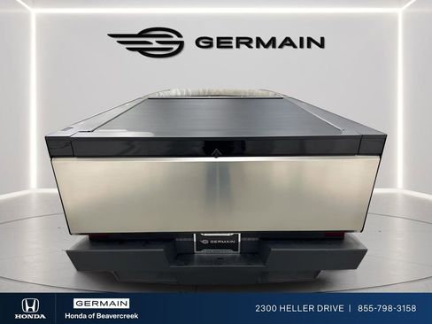 Used 2024 Tesla Cybertruck AWD Crew Cab image 6