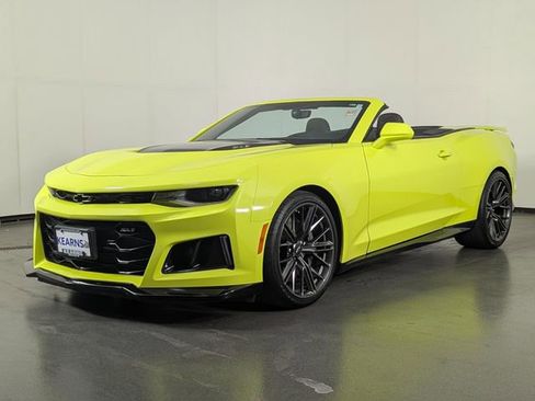 Used 2020 Chevrolet Camaro ZL1 RWD image 5