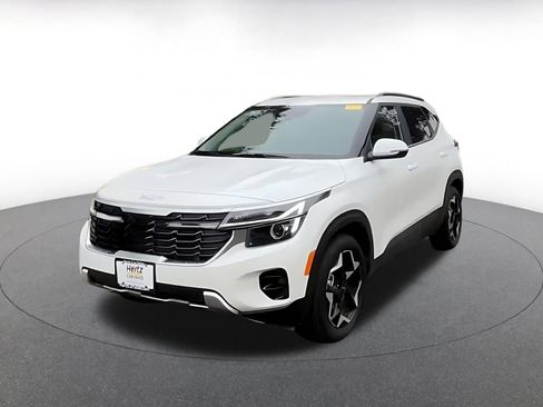 Used 2025 Kia Seltos S image 6