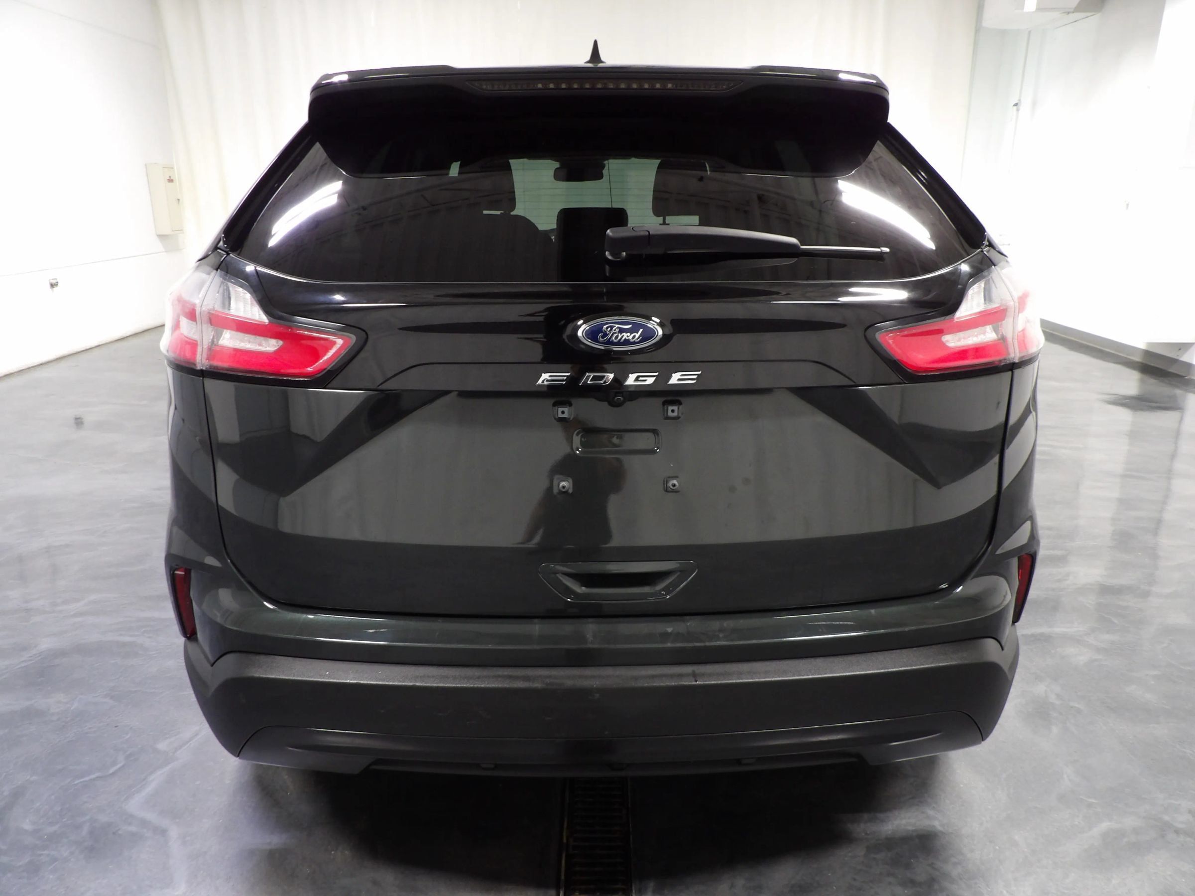 Used 2022 Ford Edge SE AWD/4WD image 5