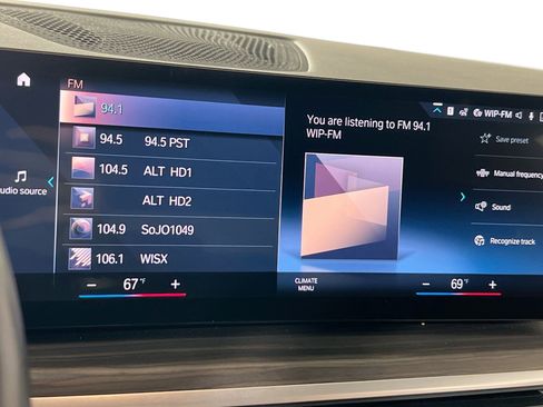 Used 2023 BMW X7 xDrive40i w/ M Sport Package image 15