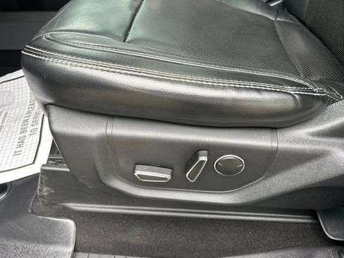 Used 2019 Ford F250 Lariat AWD/4WD image 12