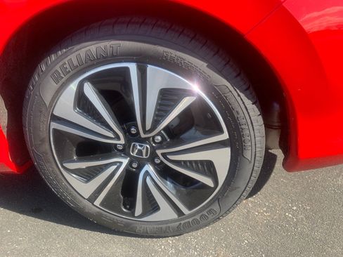 Used 2017 Honda Civic EX-T image 6