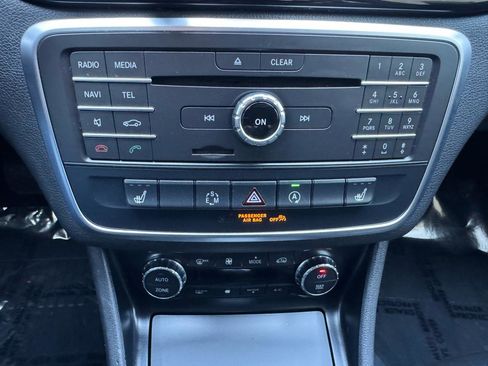 Used 2015 Mercedes-Benz CLA 250 4MATIC image 41
