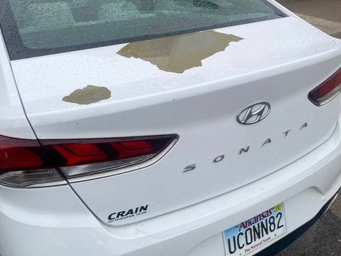 Used 2018 Hyundai Sonata SEL w/ Winter Weather Package FWD image 2