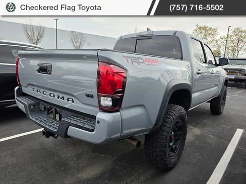 Used 2019 Toyota Tacoma TRD Off-Road image 6