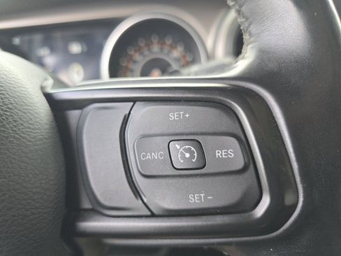 Used 2021 Jeep Wrangler Unlimited Sport AWD/4WD image 8