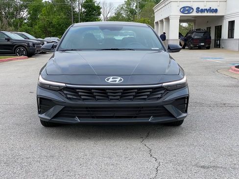 New 2026 Hyundai Elantra Sport FWD image 2