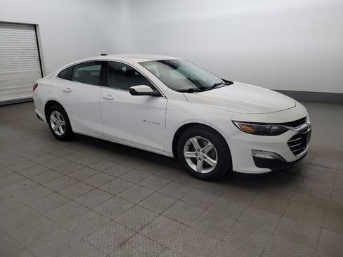 Used 2023 Chevrolet Malibu LS w/ Driver Confidence Package FWD image 11
