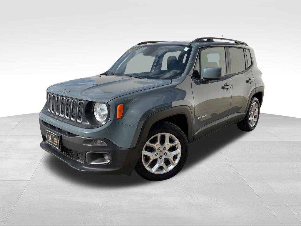 Used 2018 Jeep Renegade Latitude FWD image 1