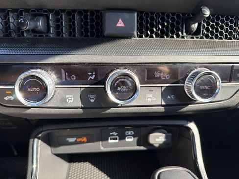 Used 2025 Honda CR-V Sport image 23