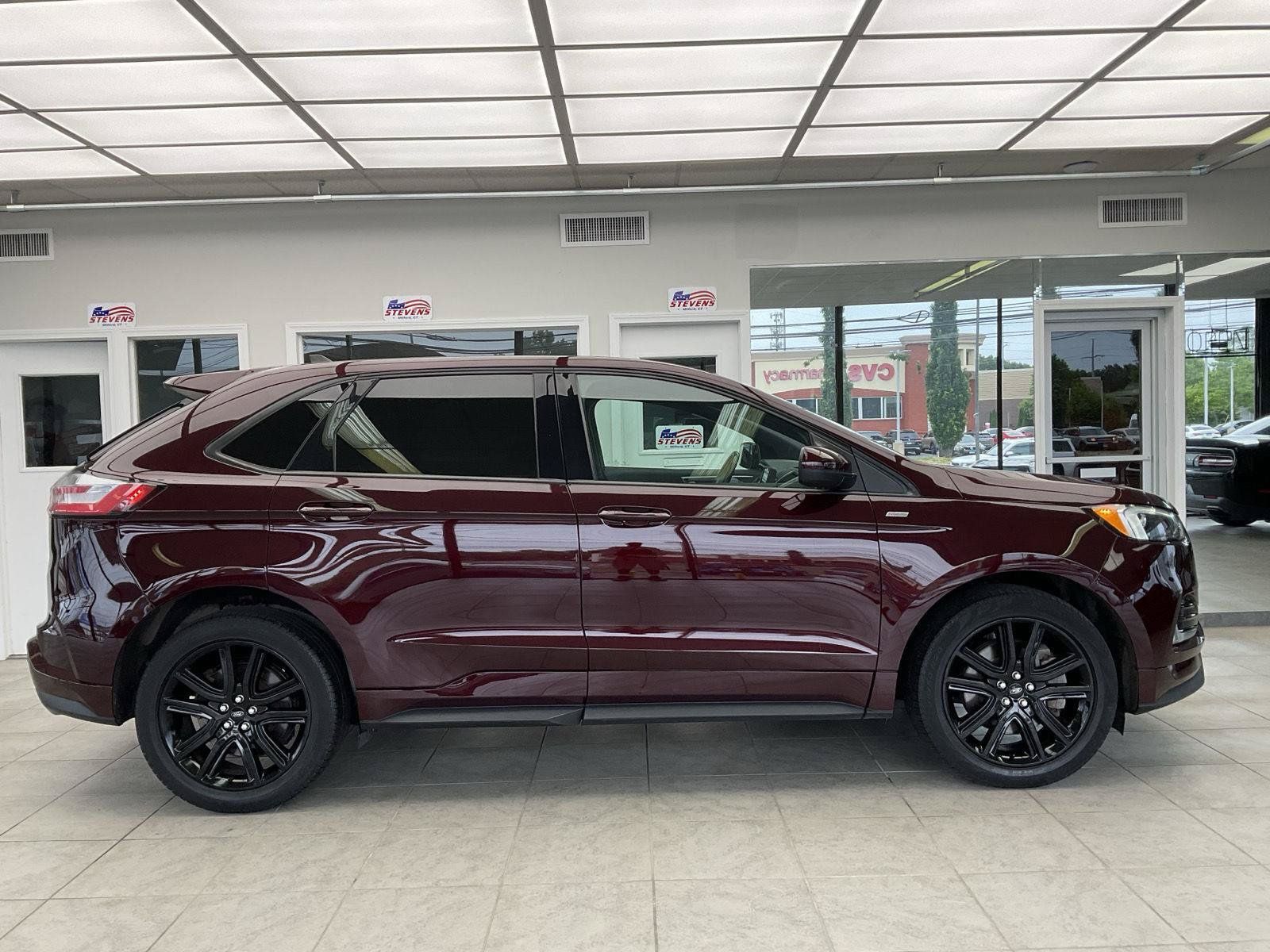 Used 2021 Ford Edge ST-Line AWD/4WD image 4