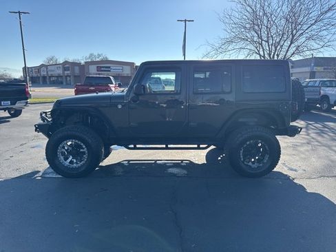 Used 2015 Jeep Wrangler Unlimited Sport w/ Quick Order Package 24S image 4