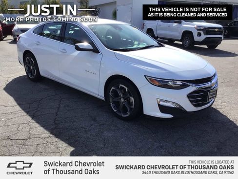 Used 2022 Chevrolet Malibu LT w/ Leather Package image 1
