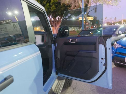 Used 2025 Ford Bronco Heritage Edition image 19