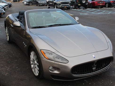 Used 2010 Maserati GranTurismo image 4