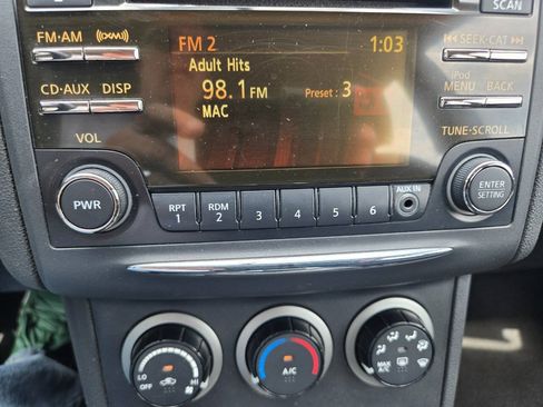 Used 2015 Nissan Rogue S w/ Convenience Package FWD image 18