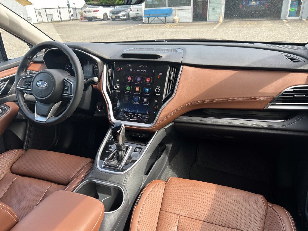 Used 2021 Subaru Outback Touring AWD/4WD image 33