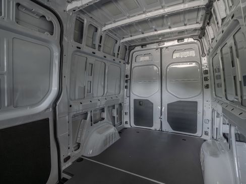 New 2025 Mercedes-Benz Sprinter 2500 image 26