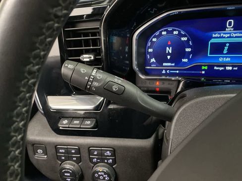 Used 2023 Chevrolet Silverado 1500 High Country w/ Technology Package image 22