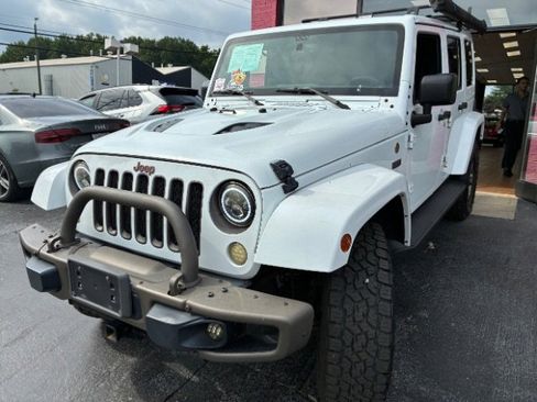 Used 2016 Jeep Wrangler Unlimited Sahara image 6