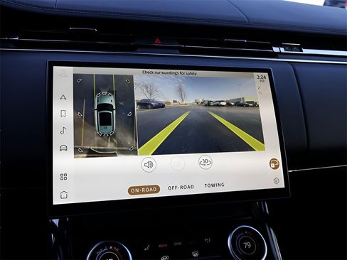 Used 2023 Land Rover Range Rover Sport SE image 25