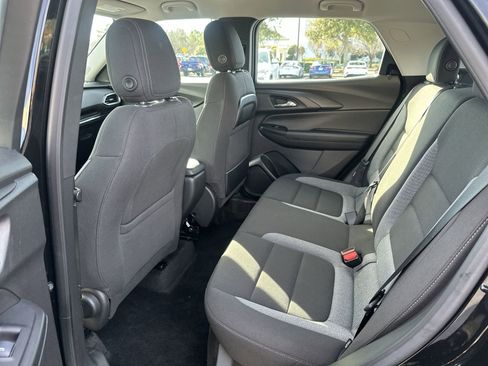Certified 2023 Chevrolet TrailBlazer LS image 31