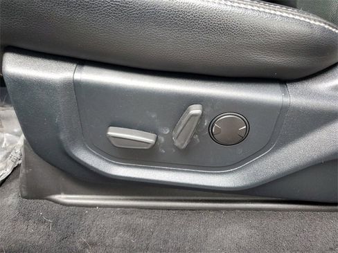 Used 2021 Ford F250 Lariat w/ Lariat Value Package image 20