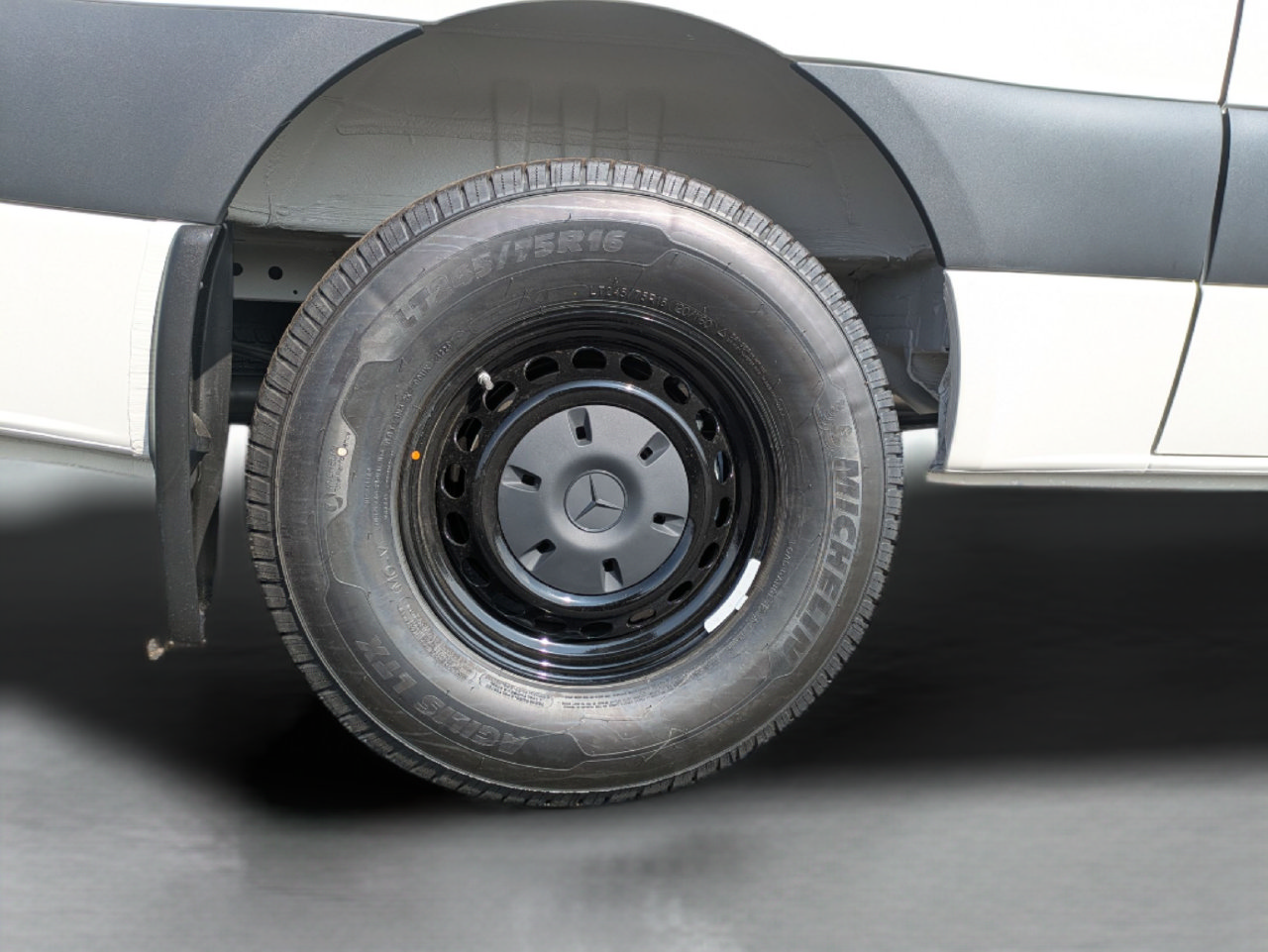 New 2025 Mercedes-Benz Sprinter 2500 image 10