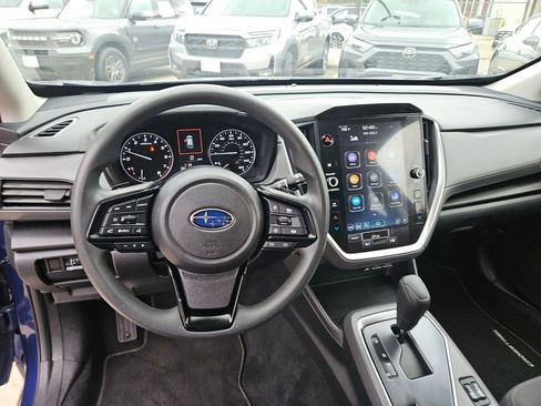Used 2025 Subaru Crosstrek 2.0i Premium AWD/4WD image 17