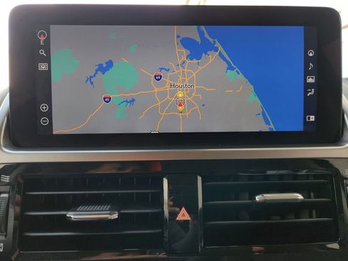 Used 2022 Lexus GX 460 Luxury w/ Sport Design Package image 16