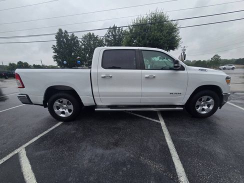 Used 2019 RAM 1500 Big Horn AWD/4WD image 9