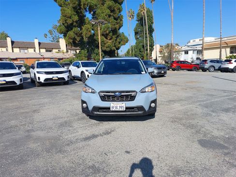 Used 2019 Subaru Crosstrek 2.0i Premium w/ Moonroof Package image 2