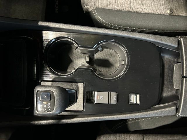 Used 2021 Nissan Rogue SV FWD image 95