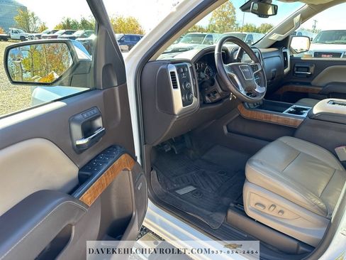 Used 2017 GMC Sierra 1500 SLT AWD/4WD image 13